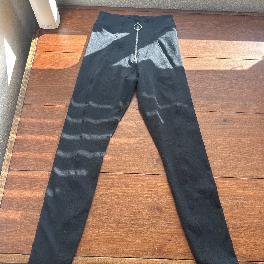 Good American: The Warrior zip 7/8 Leggings size 1